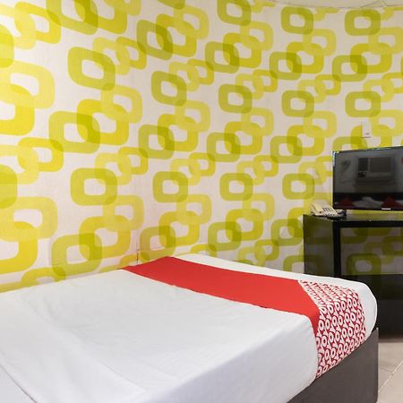 Orange Nest Hotel Manila Zewnętrze zdjęcie
