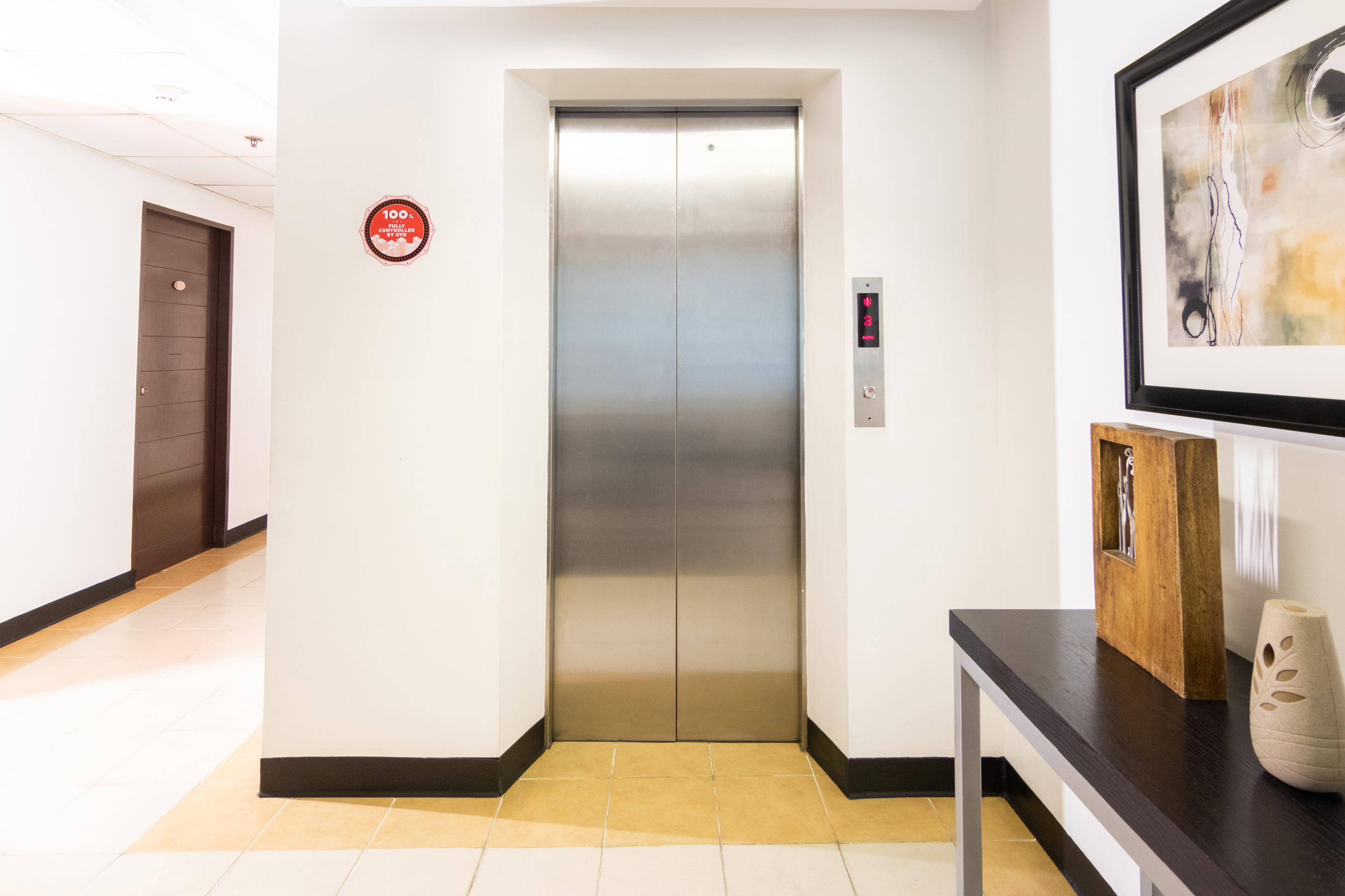 Orange Nest Hotel Manila Zewnętrze zdjęcie