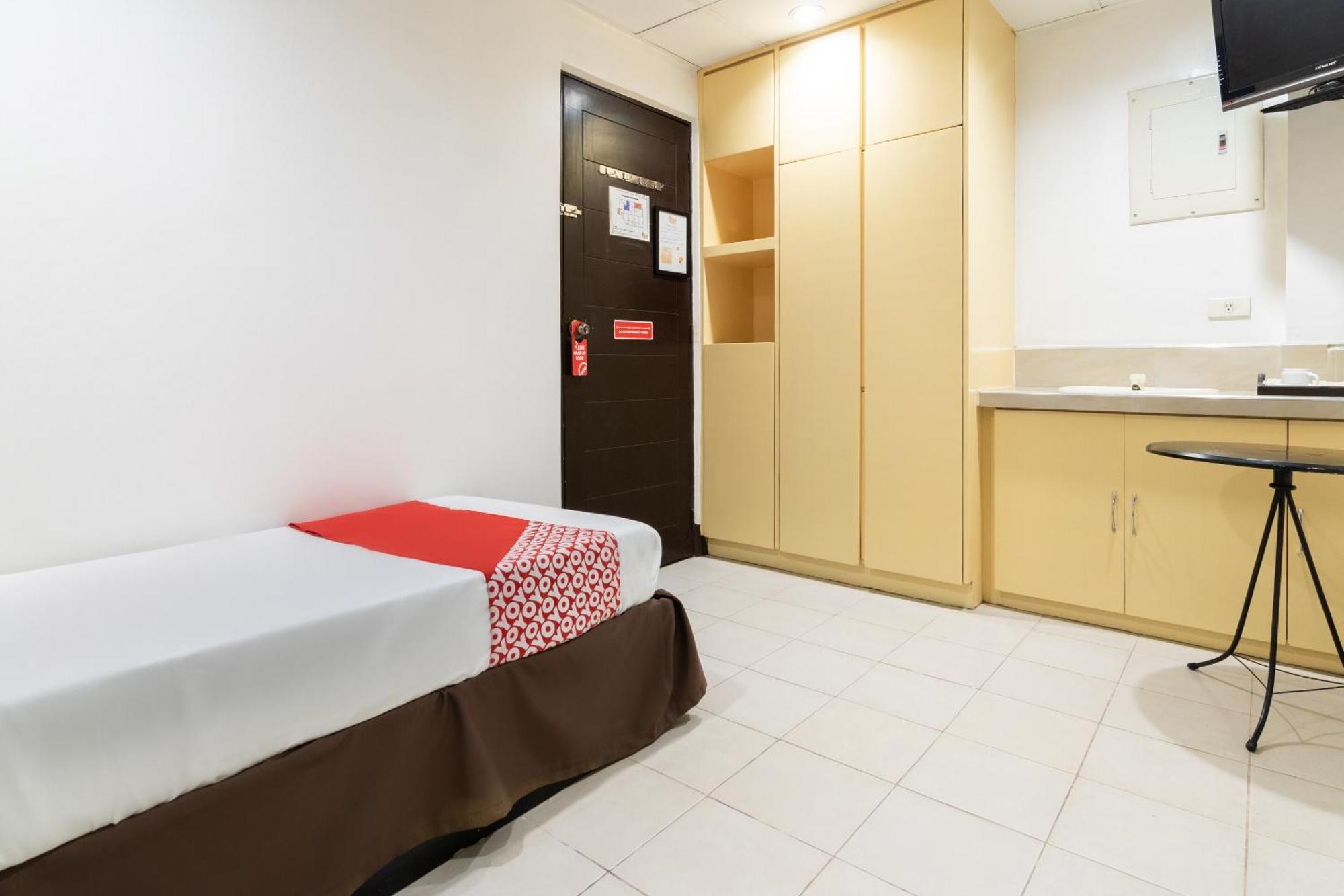 Orange Nest Hotel Manila Zewnętrze zdjęcie