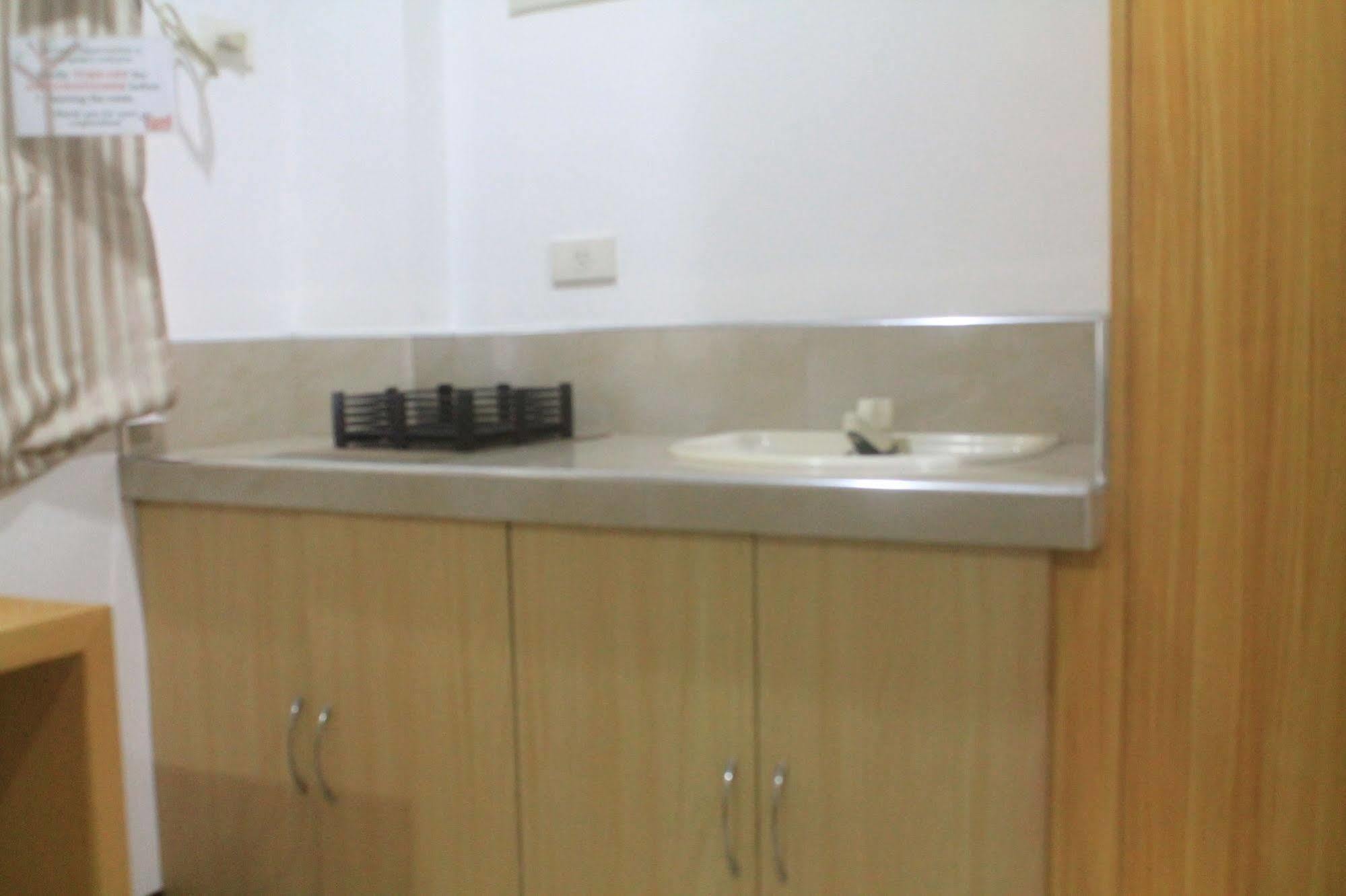 Orange Nest Hotel Manila Zewnętrze zdjęcie