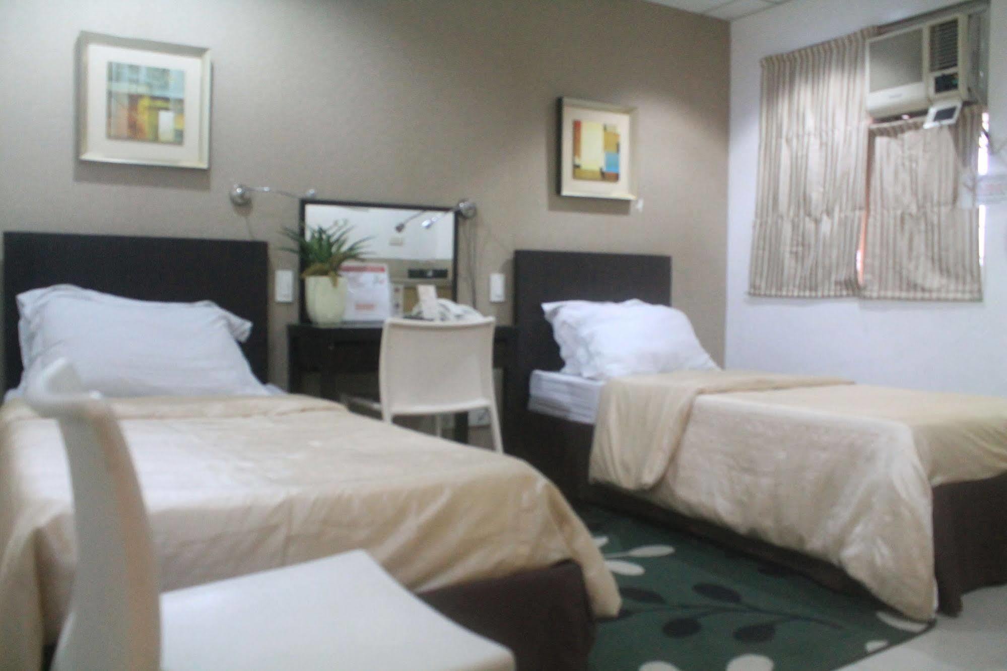 Orange Nest Hotel Manila Zewnętrze zdjęcie