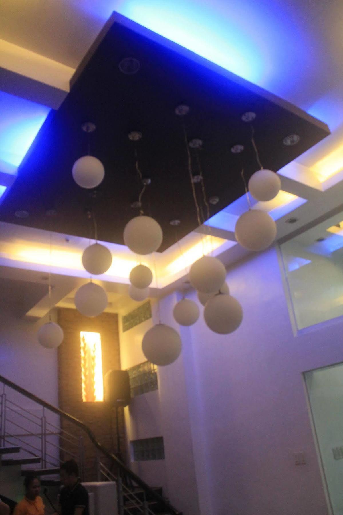 Orange Nest Hotel Manila Zewnętrze zdjęcie